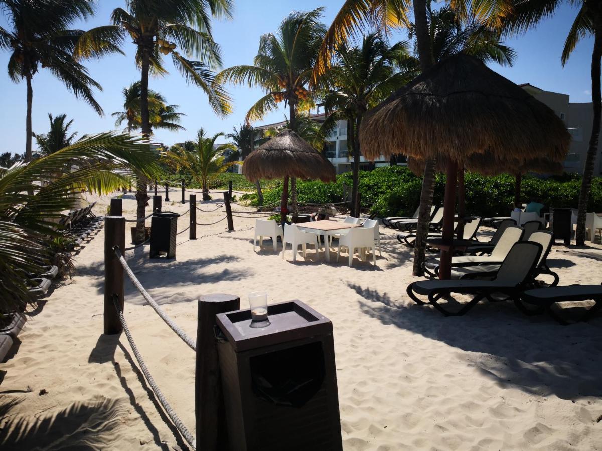 Beachside Corasol El Amanecer De Frida Para 2 Personas Плая-дель-Кармен Экстерьер фото