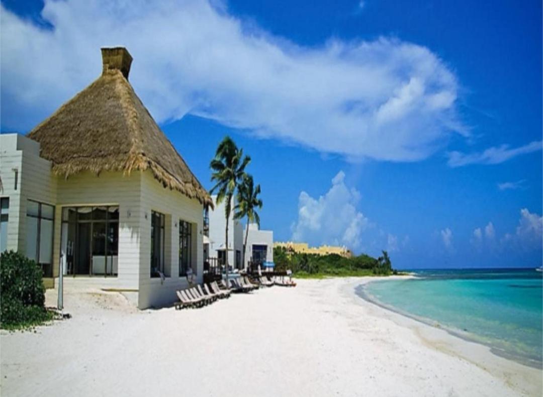 Beachside Corasol El Amanecer De Frida Para 2 Personas Плая-дель-Кармен Экстерьер фото